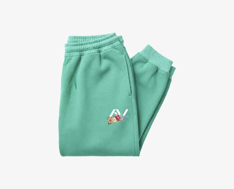 Spodnie dresowe Sweet Flower — First Light